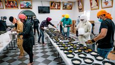 sikh langar america