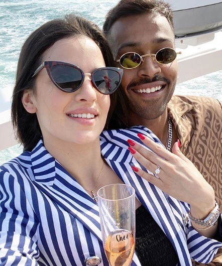 Hardik Pandya girlfriend natasa Stankovic.