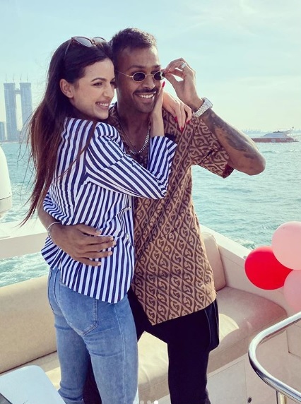 Hardik Pandya girlfriend natasa Stankovic.