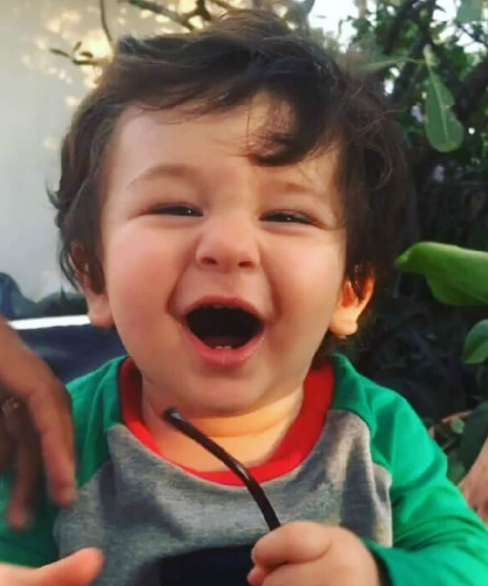 taimur ali khan Photos