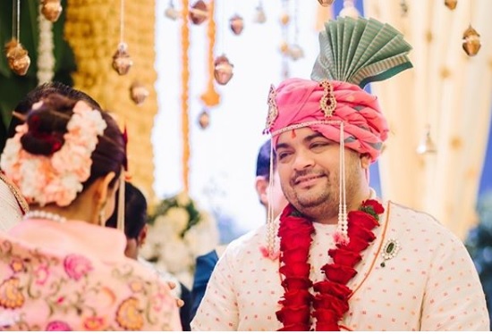 neha pendse wedding pics with husband Shardul Singh