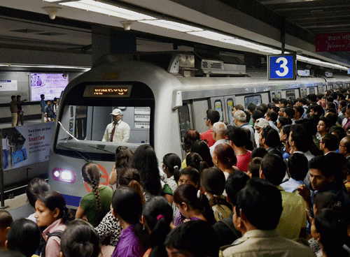 girls problems in metro